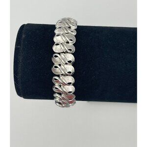 Vintage Monet Figure 8 Links Satin Silver Tone 7" Safety Chain